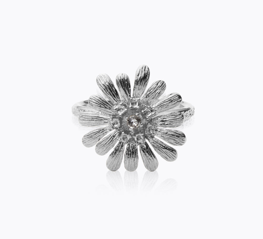 Caroline Svedbom - Daisy Ring Crystal Rhodium