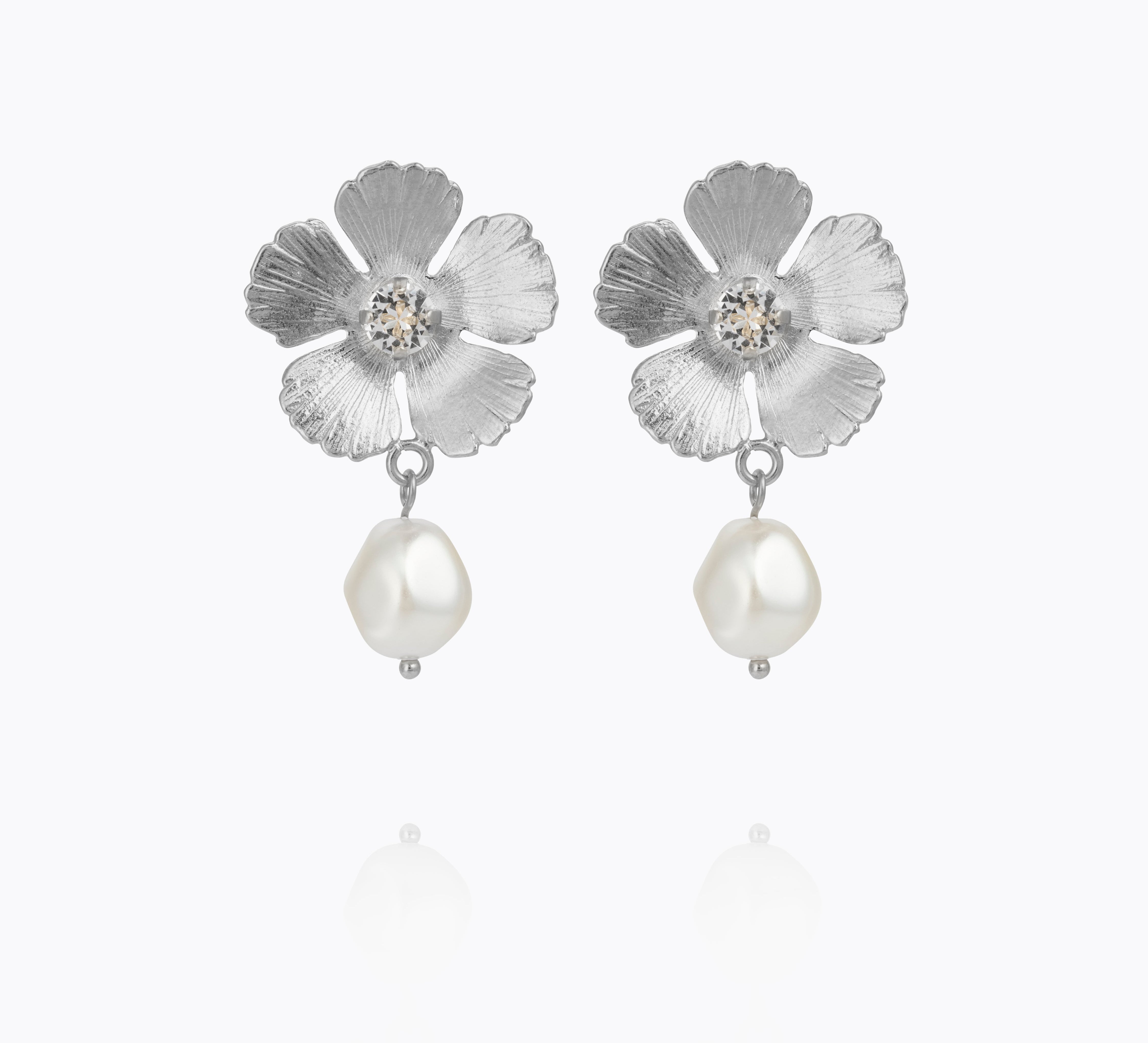 Caroline Svedbom - Mini Anemone Pearl Earrings Crystal Rhodium