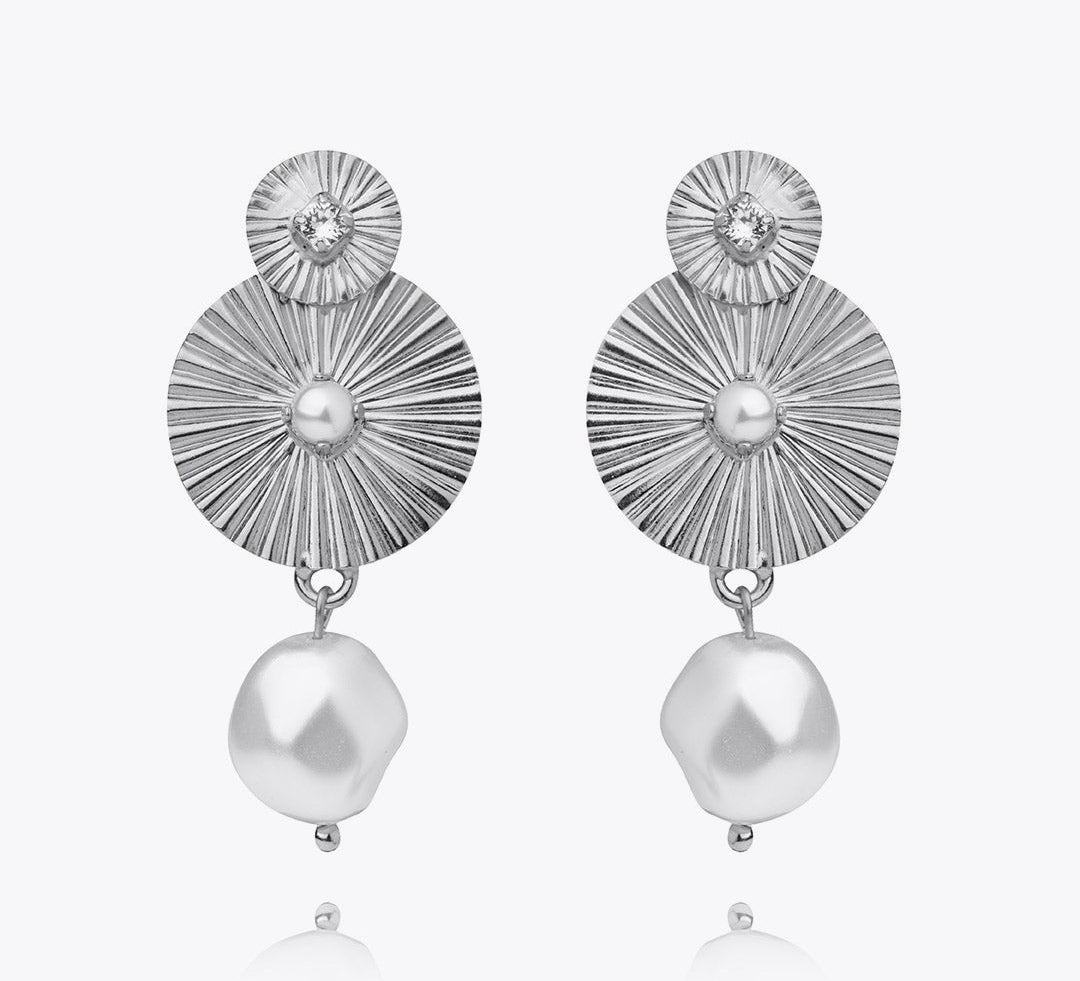 Caroline Svedbom - Odessa Pearl Earrings Pearl Crystal Combo Rhodium